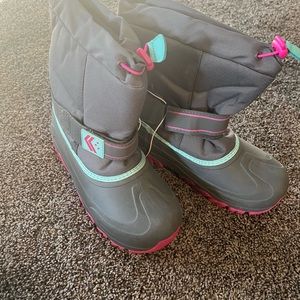 Cat and Jack winter boots